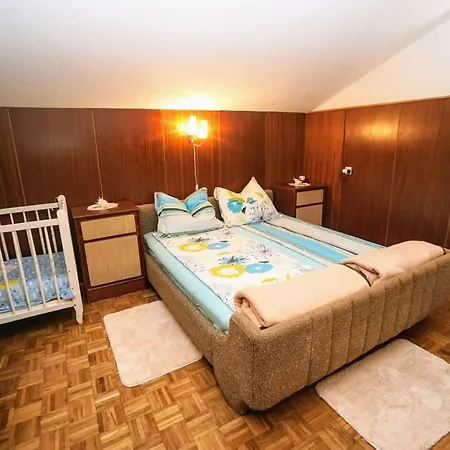 Vendégház Alojz Valdepian 3*